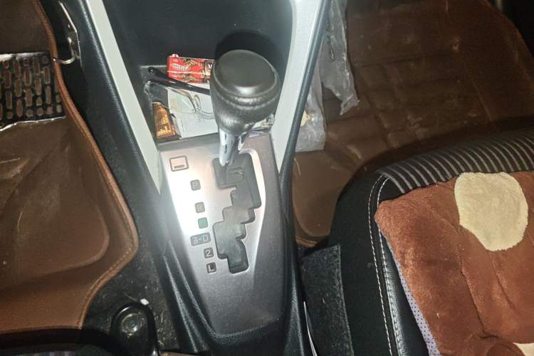 Used Toyota YARiS L Zhi Xuan 2015 1.5G Automatic Xuan Dong Sunroof Special Edition
