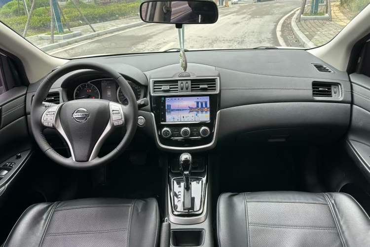 Used Nissan Tiida 2021 1.6L CVT Smart Drive Edition Center Console