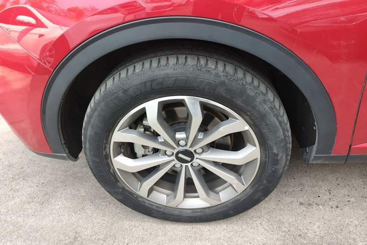 Used Wey VV6 2020 2.0T Two-Wheel Drive Smart Protection+ Left Front Wheel Hub