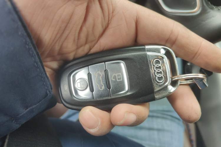 Used Audi A6L 2014 TFSI Comfort Model Vehicle Key