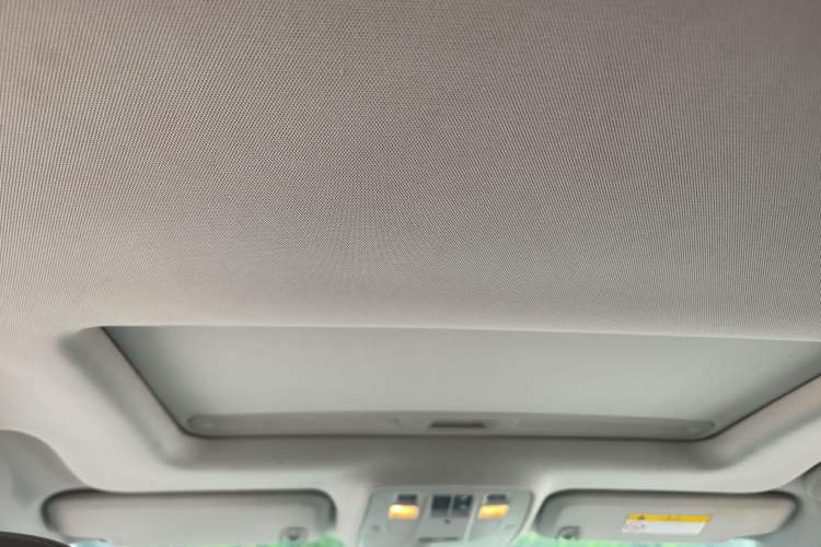 Used Chevrolet Malibu 2014 2.0L Automatic Luxury Edition Headliner