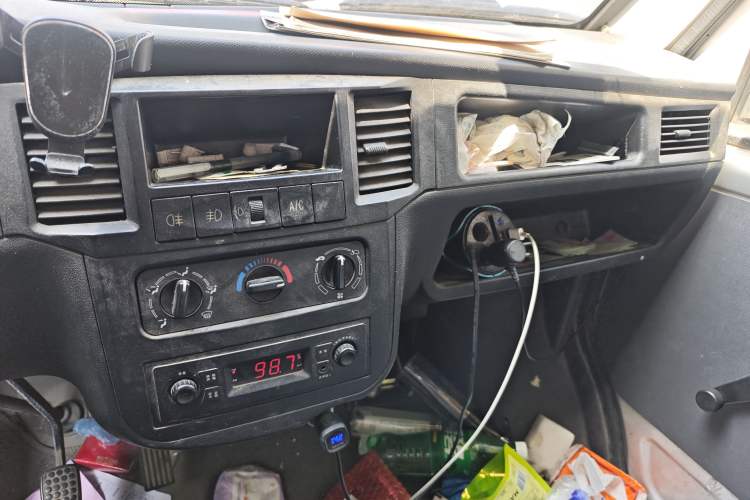 Used Wuling Zhiguang 2015 1.2L Practical LS-I Model