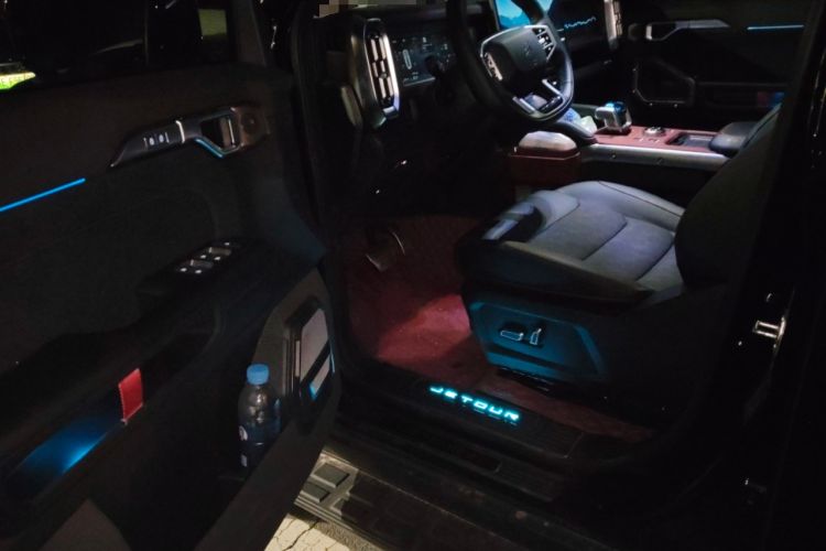 Used JETOUR Traveler C-DM 2025 120km Discovery Extended Version 7 Seats