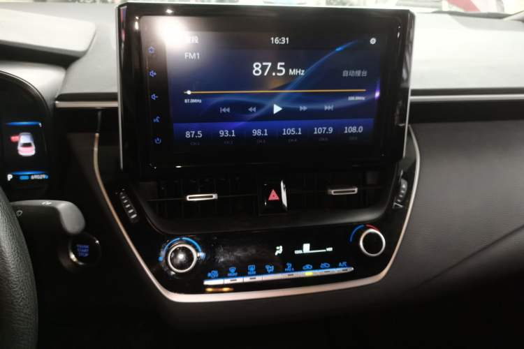 Used Toyota Levin 2019 185T CVT Luxury Edition China VI Standard
