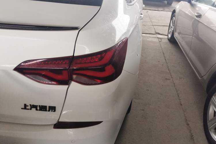 Used Chevrolet Monza 2019 Redline 320T Dual-Clutch Sporty Version China VI Standard