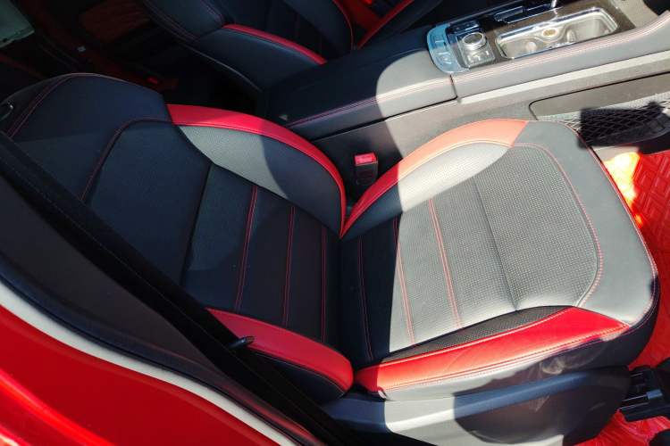 Used BAIC Off-Road BJ40 2019 PLUS 2.3T Automatic Four-Wheel Drive Premium Edition China VI