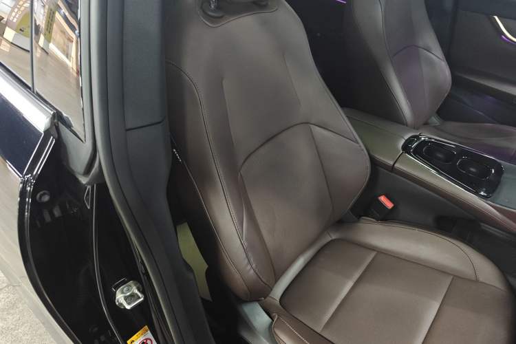 Used CHANGAN NEVO A07 2025 Range-Extended "Truly Delicious" 140 Elite Version
