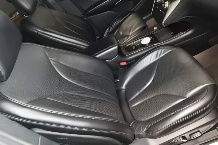 Used Lincoln MKC 2018 2.0T Four-Wheel Drive Zunya Edition