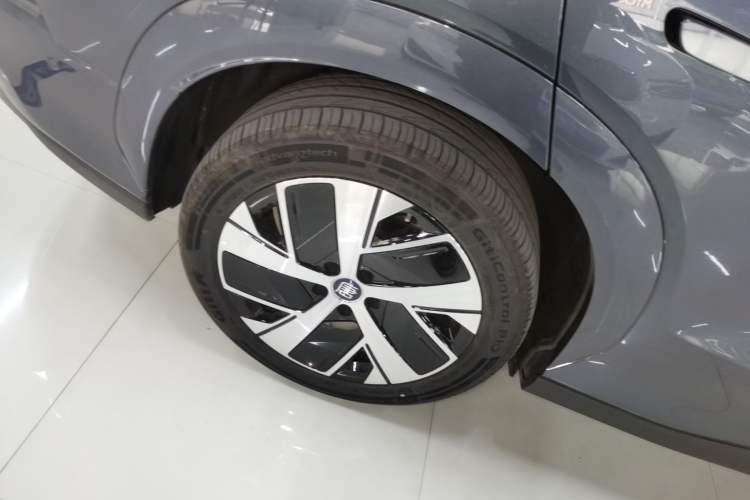 Used BYD Tang L 2025 EV 670KM LiDAR Flagship Version