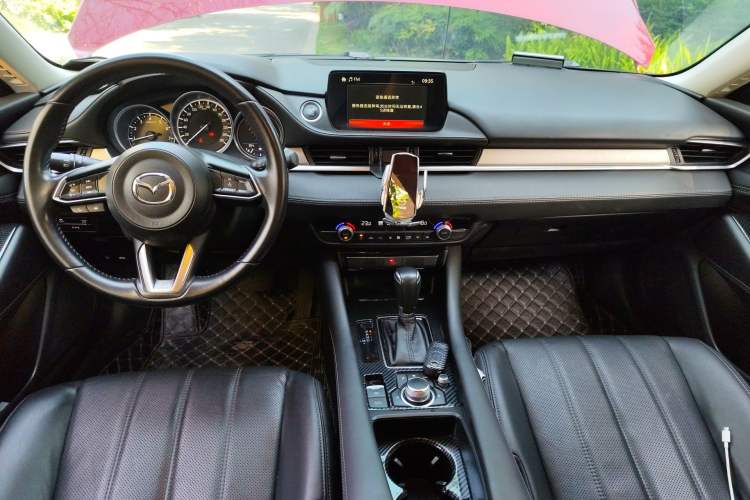 Used Mazda Atenza 2020 2.0L Blue Sky Luxury Edition
