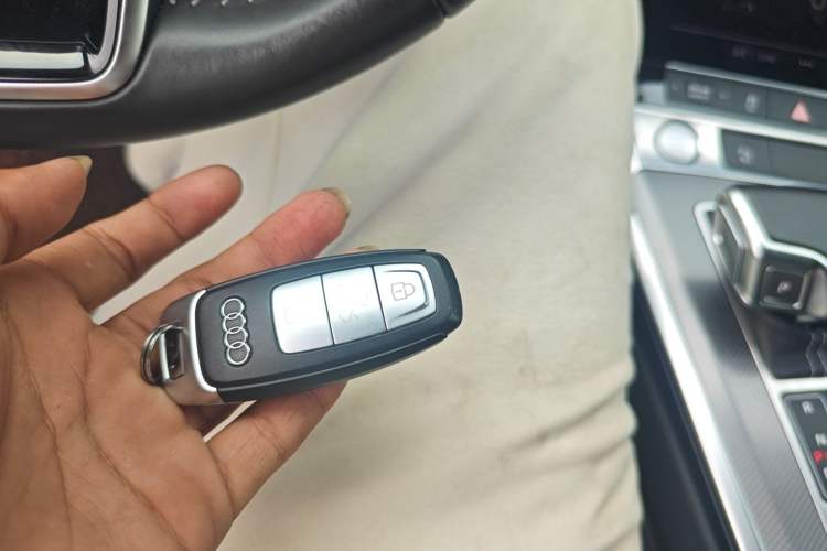 Used Audi A6L 2020 40 TFSI Luxury Dynamic Edition Vehicle Key