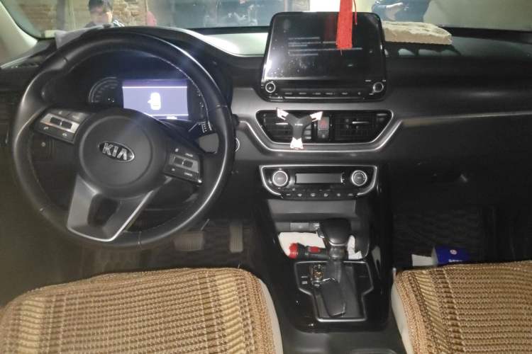 Used Kia Sportage R 2018 2.0L Automatic Smart Luxury Version China V Standard
