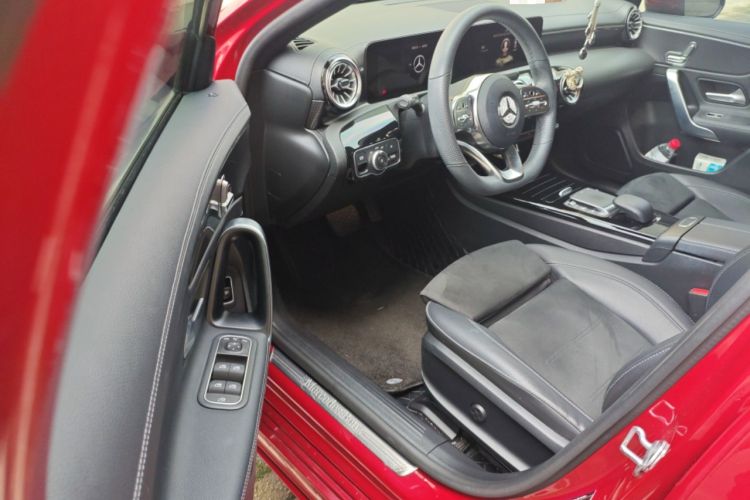 Used Mercedes-Benz A-Class 2021 A 200 L Sport Sedan Fashion Model
