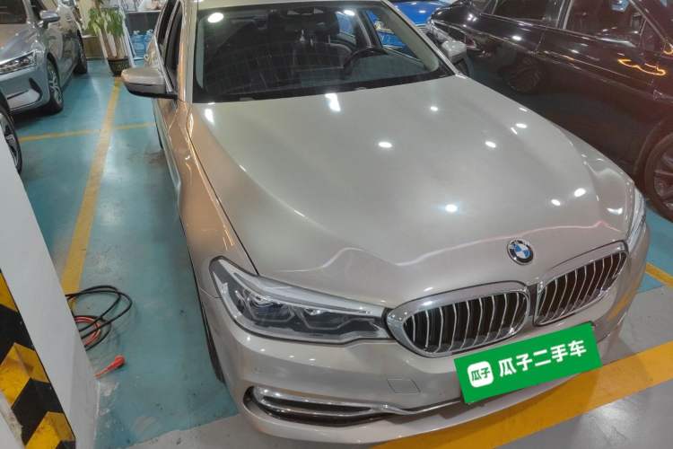 Used BMW 5 Series New Energy 2019 Updated 530Le Pioneer Edition
