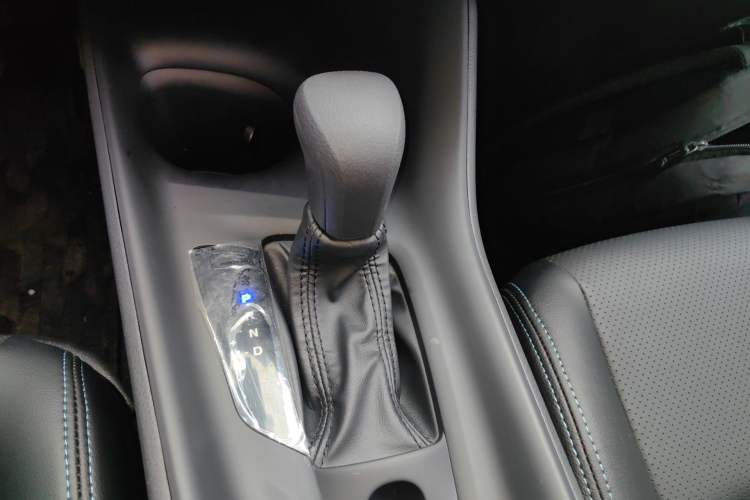 Used Toyota IZOA 2021 2.0L Enjoy Edition
