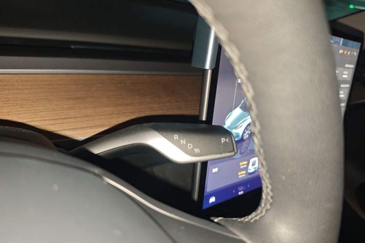 Used Tesla Model Y 2021 Revised Version 2 Long-Range All-Wheel-Drive Edition
