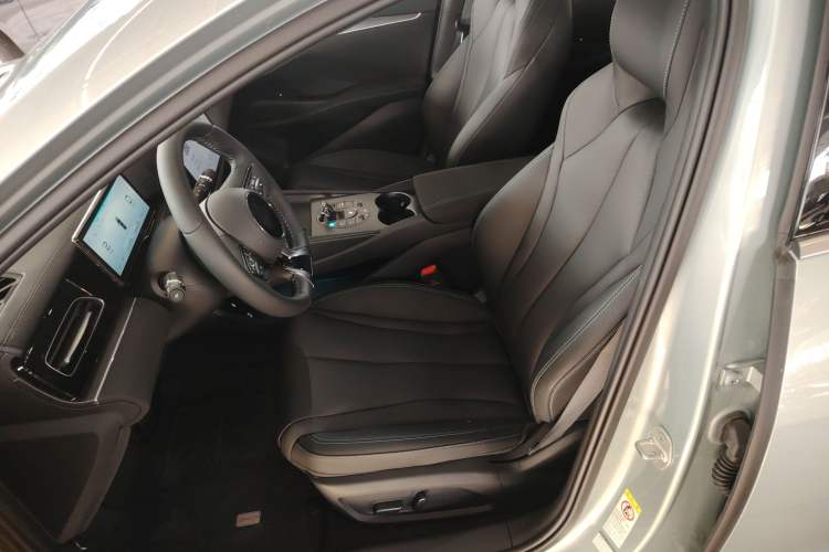 Used BYD Seal 06 New Energy 2025 DM-i Smart Drive 120KM Prestige Model