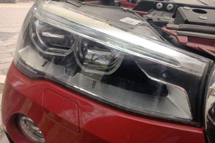 Used BMW X4 2014 xDrive35i M Sport model
