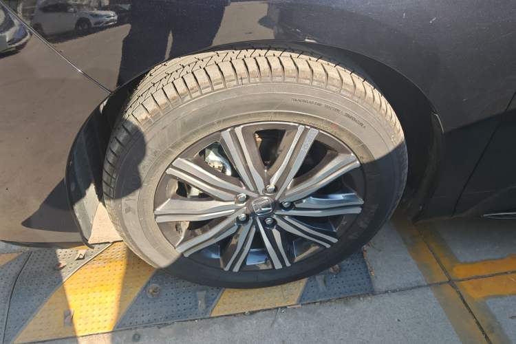 Used Honda Odyssey 2024 2.0L eHEV Sharp & Smart Edition