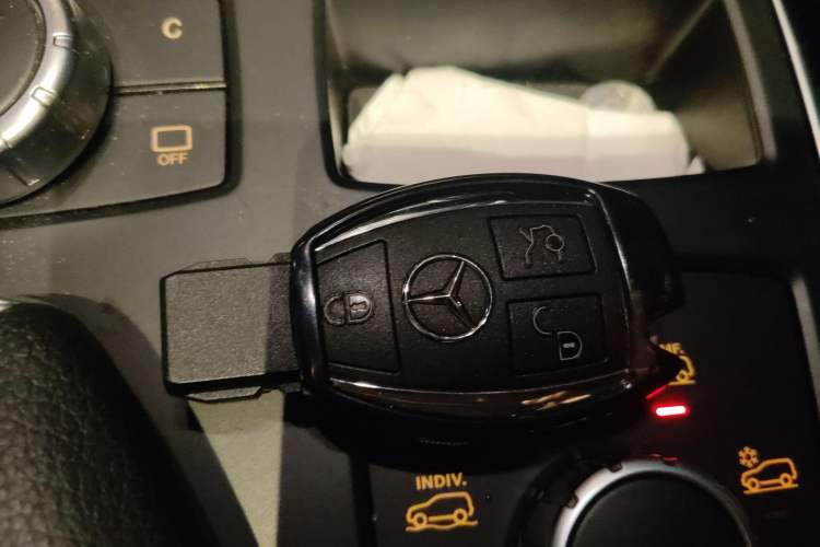 Used Mercedes-Benz GLE Coupe 2017 GLE 320 4MATIC Coupe SUV Vehicle Key