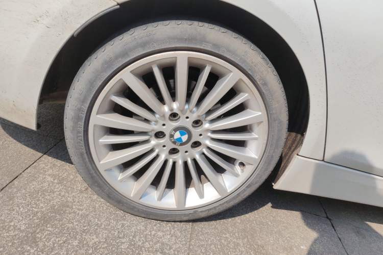 Used BMW 3 Series 2018 320Li Fashion Model
