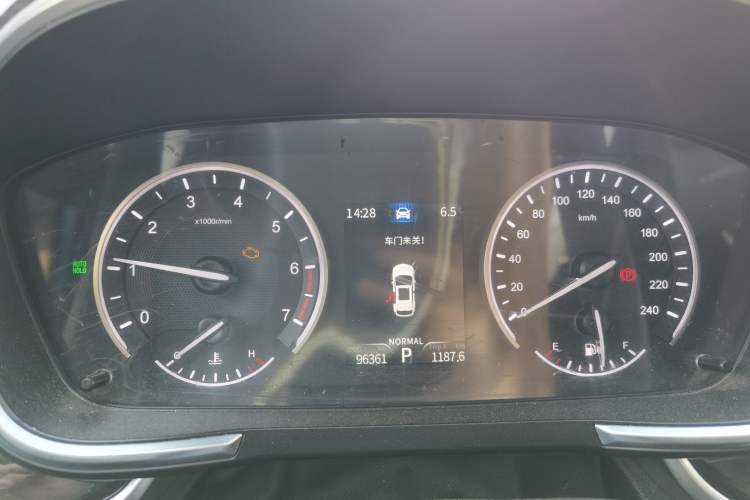 Used Dongfeng Fengon ix5 2019 220T CVT Zhiyue Trim China VI Standard Instrument Cluster