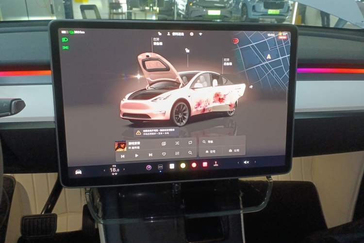 Used Tesla Model Y 2022 Long-Range All-Wheel-Drive Version