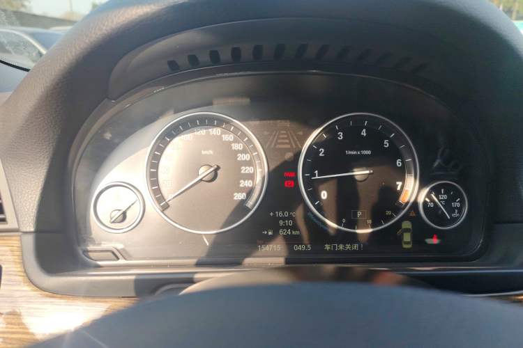 Used BMW 5 Series 2014 525Li Fashion Design Package