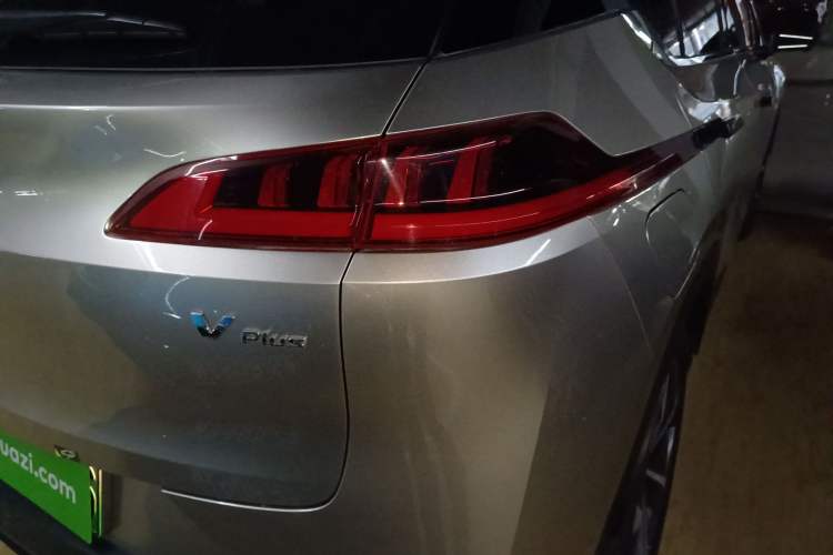 Used AION V 2024 Plus 70 Tech Edition Lithium Iron Phosphate Exterior 3