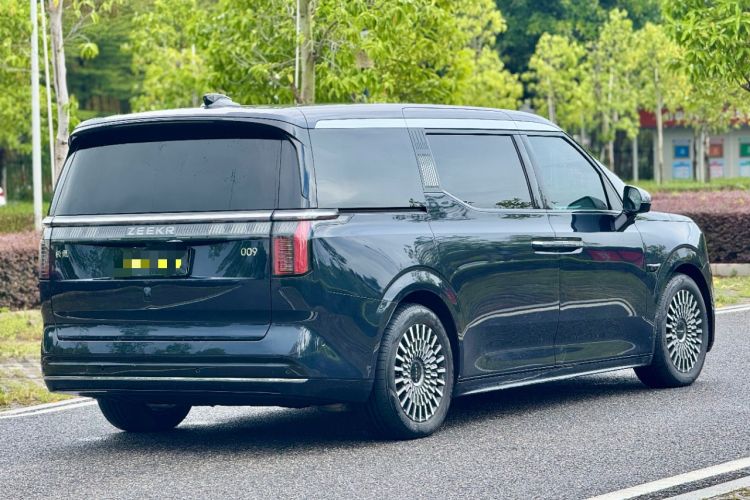 Used Zeekr 009 2022 ME Edition

