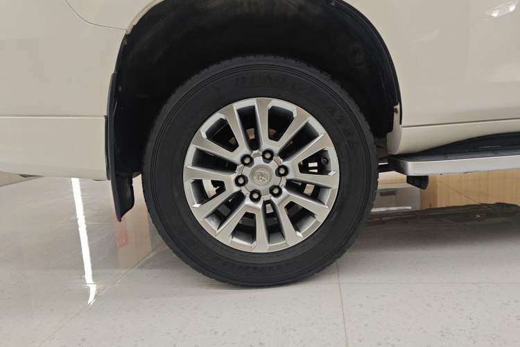 Used Toyota Prado 2019 3.5L Automatic TX-L Deluxe Edition with Rear-Mounted Spare Tire
