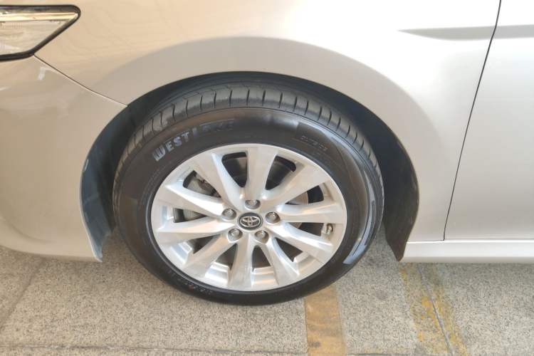 Used Toyota Camry 2021 2.0G Luxury Edition