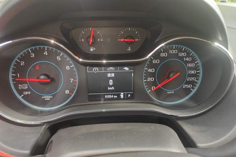 Used Chevrolet Cruze 2017 1.5L Automatic Pioneer Sunroof Edition Instrument Cluster