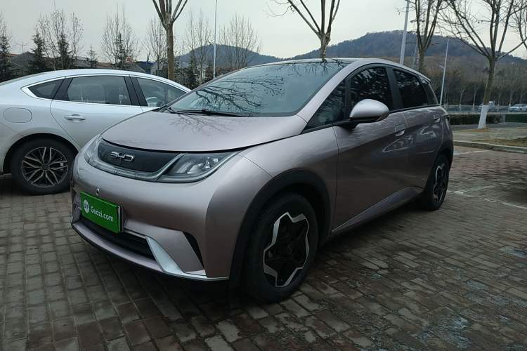 Used BYD Dolphin 2021 405 km Fashion Edition