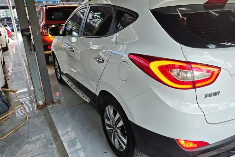 Used Hyundai ix35 2013 2.0L Automatic 4x4 Intelligent GLS China IV Standard
