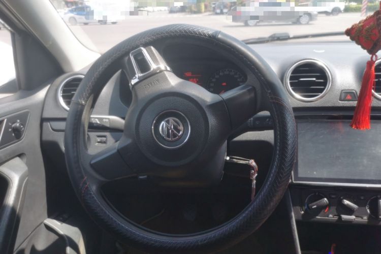 Used Volkswagen Jetta 2015 Zhuihui Edition 1.4L Manual Fashion Model
