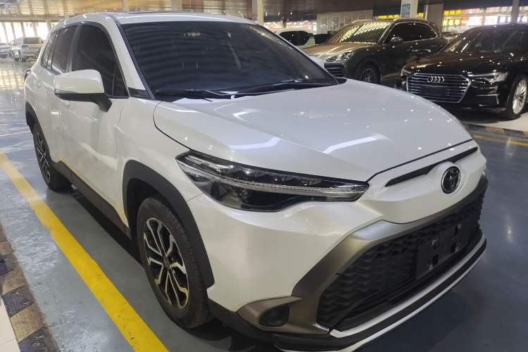 Used Toyota FRONTLANDER 2022 2.0L CVT Luxury Edition