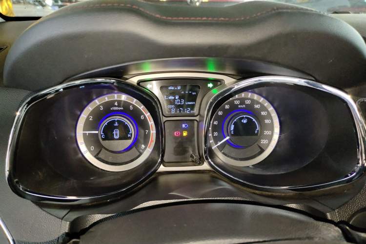 Used JAC Refine S5 2015 1.5T Manual Comfort Model
