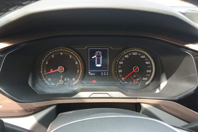 Used Volkswagen Tharu 2019 280TSI Two-Wheel Drive Luxury Version China VI Standard Instrument Cluster