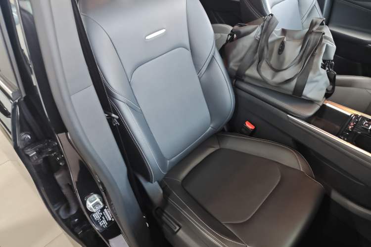 Used SAIC MAXUS G50 2023 PLUS 1.5T Automatic Custom Entry-Level Model