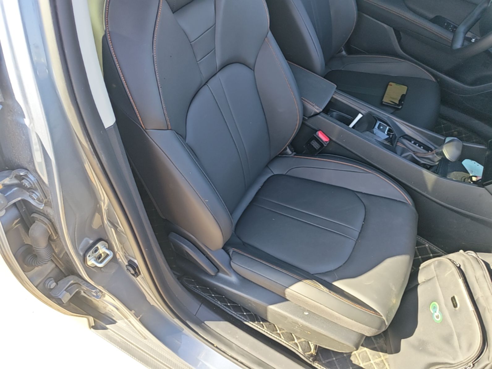 Dongfeng Aeolus Yixuan 2026 1.5L Automatic Luxury Edition — снимка 19