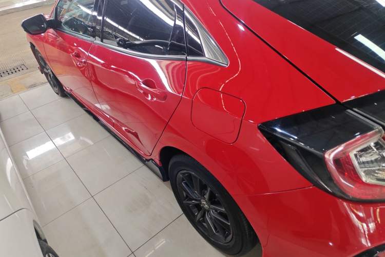 Used Honda Civic 2021 HATCHBACK 220TURBO CVT New Trendsetter Exterior 3