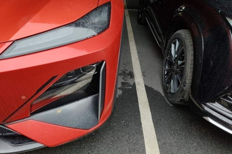 Used Deepal S07 2024 215Max Qiankun Intelligent Driving ADS SE Range-Extended Version
