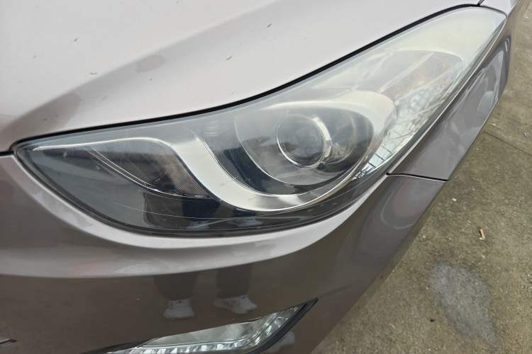 Used Hyundai Elantra (5th Generation / Langdong) 2015 1.6L Automatic Leading Model Left Front Headlight