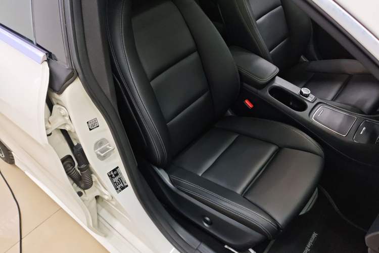 Used Mercedes-Benz CLA 2017 Facelifted CLA 200 Stylish Edition