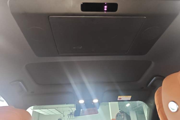 Used Li Auto L9 2022 Max model
