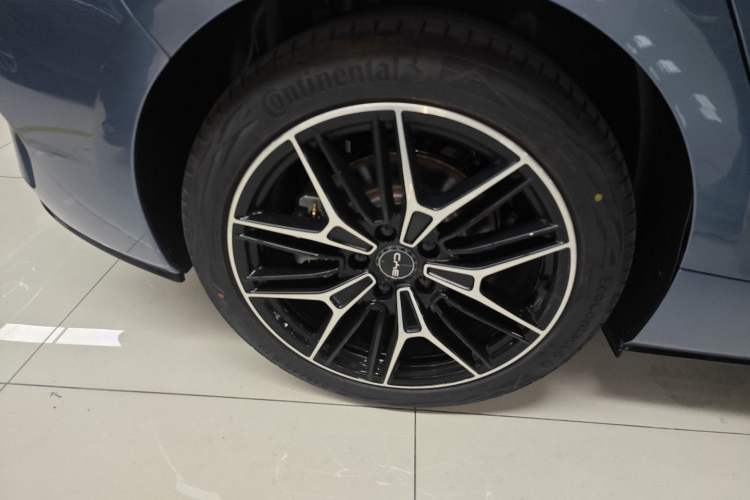 Used BYD Seal 2025 650 Long-Range Version
