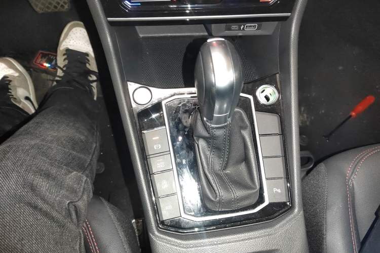 Used Volkswagen Lavida 2024 300TSI DSG Starry Sky Leading Edition