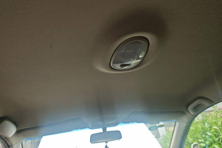 Used Buick Excelle 2013 1.5L Automatic Classic Model
