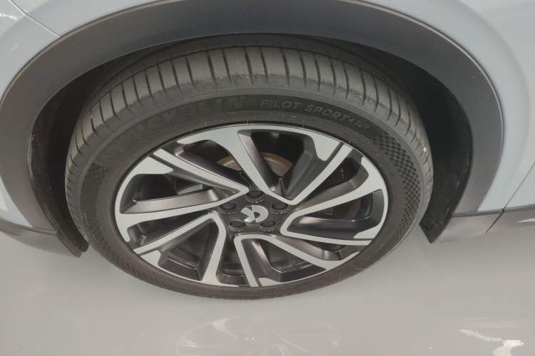 Used Nio EC6 2024 75 kWh
